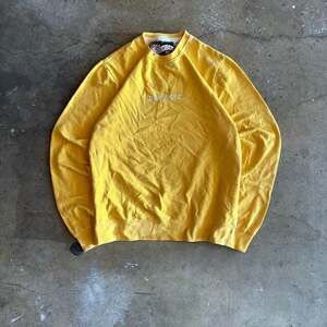 Vintage Y2K New York Yellow Crewneck Sweater - Baggy Fit Size M